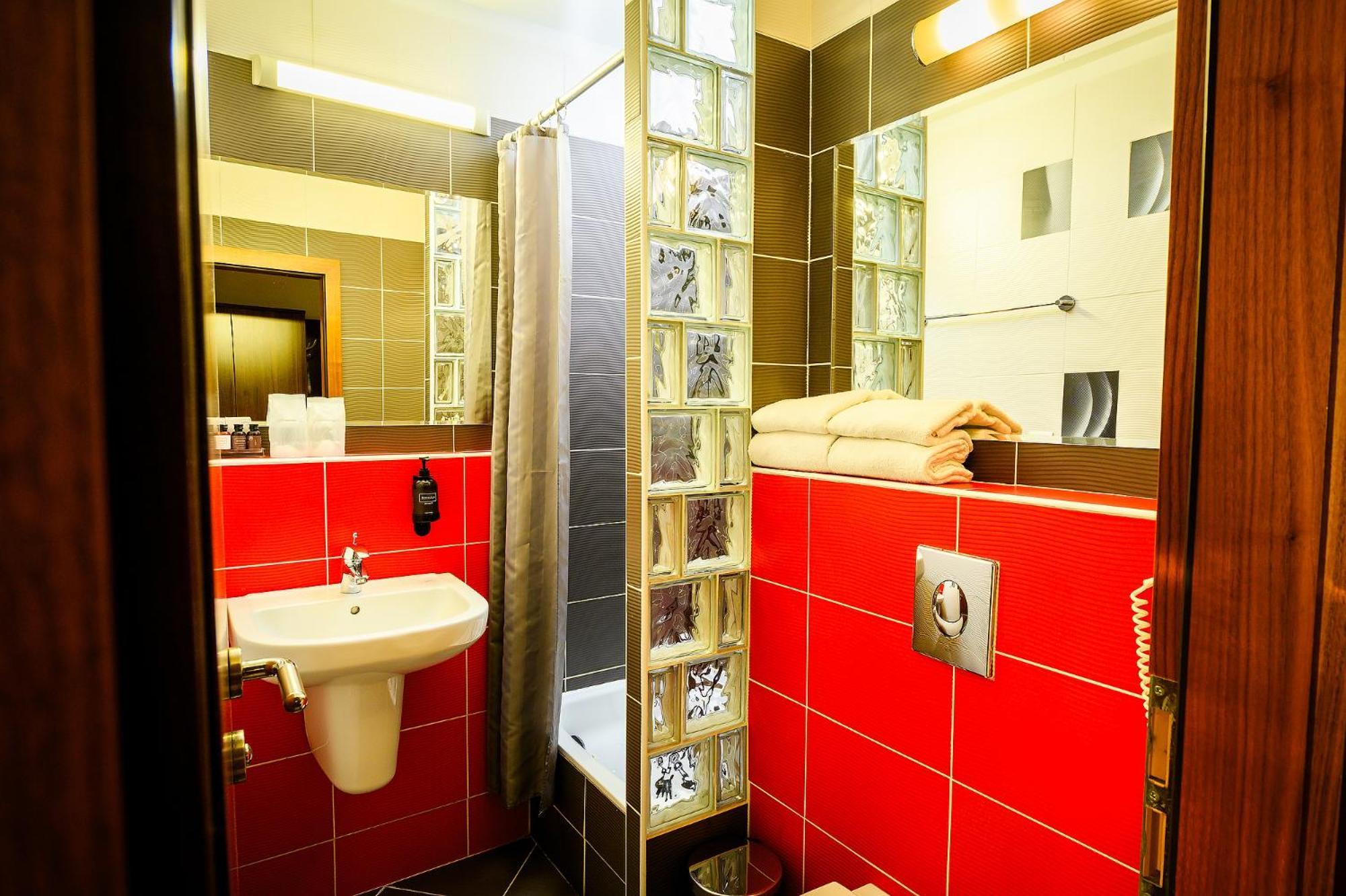 Superior Double Room,1706777375:JPEG